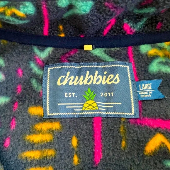 Chubbies Chilly Vibe Quarter Zip - Picture 2 of 8